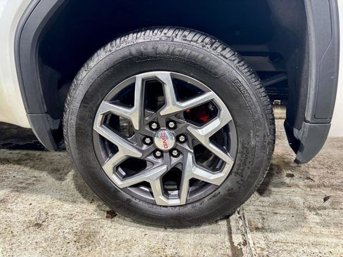 Used 2023 GMC Sierra 1500 SLT w/ SLT Premium Package image 19