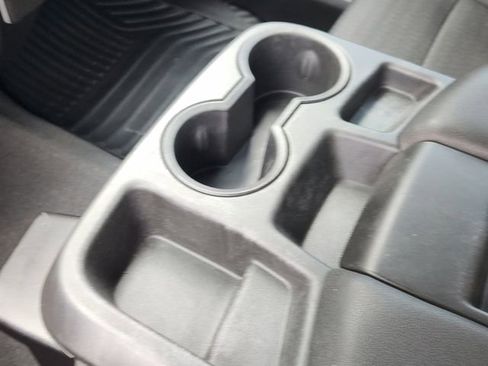 Used 2022 Chevrolet Silverado 1500 Custom Trail Boss image 18