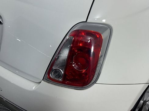 Used 2017 FIAT 500 Lounge image 30