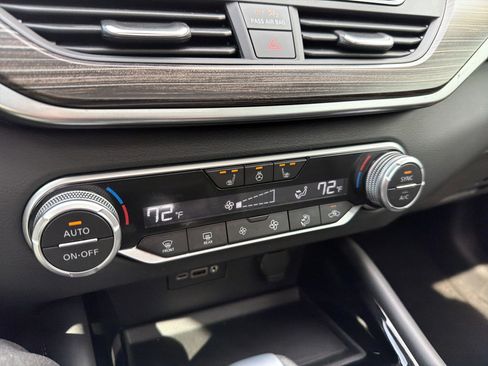 Used 2021 Nissan Altima 2.5 SL image 24