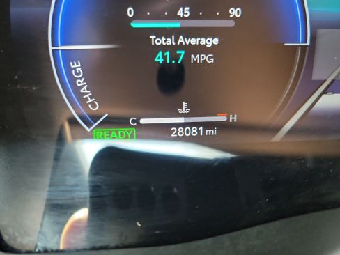 Used 2025 Toyota Camry XSE FWD image 26