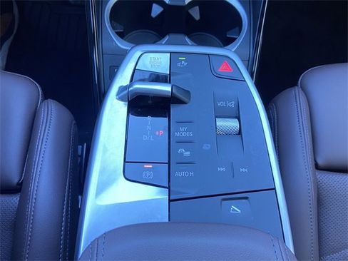 Certified 2025 BMW X1 xDrive28i w/ Convenience Package image 24