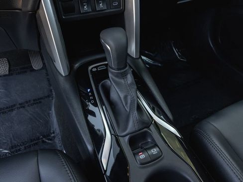 Certified 2023 Toyota Corolla Cross AWD Hybrid w/ Convenience Package image 17