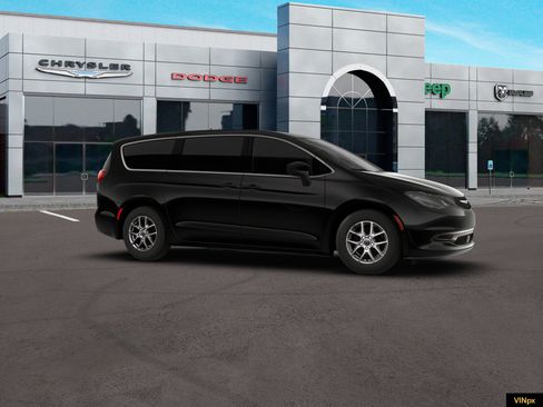 New 2026 Chrysler Voyager LX image 10