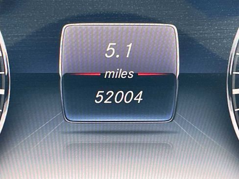 Used 2020 Mercedes-Benz E 350 Sedan image 18