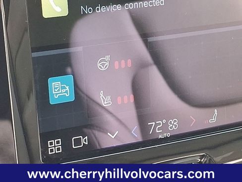 Certified 2023 Volvo XC60 B5 Plus image 25