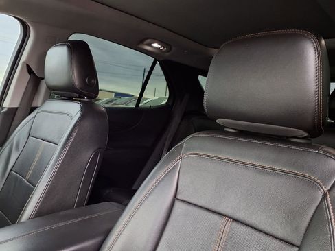 Used 2023 Chevrolet Equinox Premier image 17