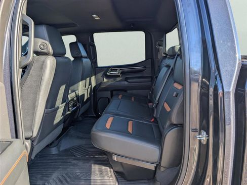 Used 2023 GMC Sierra 1500 AT4 w/ AT4 Premium Package image 35