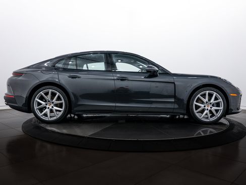 New 2026 Porsche Panamera 4 image 8