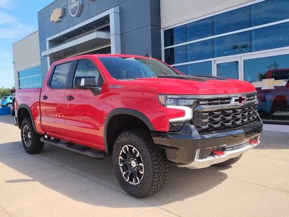 New 2025 Chevrolet Silverado 1500 ZR2 w/ Technology Package