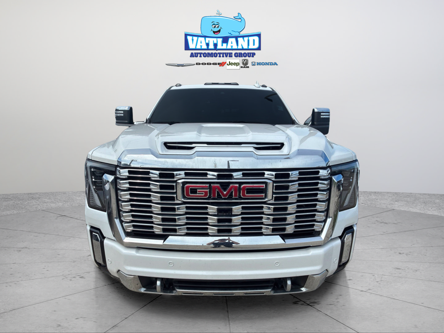 Used 2024 GMC Sierra 2500 Denali w/ Denali Reserve Package AWD/4WD image 8