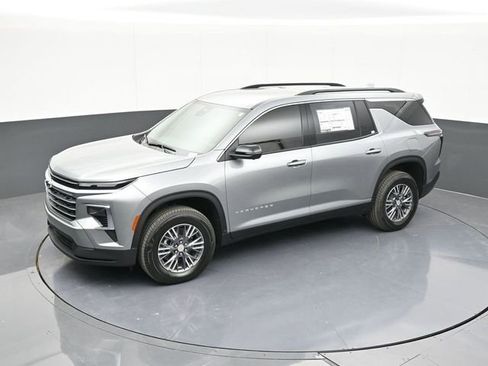 New 2026 Chevrolet Traverse LT w/ Driver Confidence Package image 63