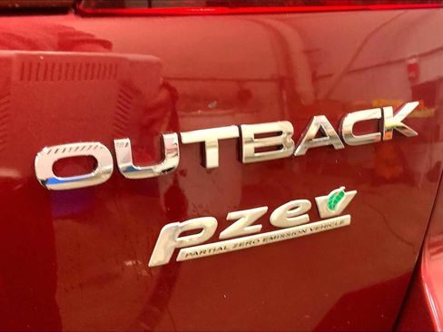 Used 2012 Subaru Outback 2.5i image 9