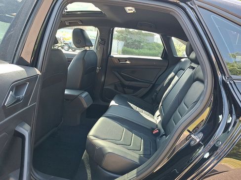 Used 2019 Volkswagen Jetta GLI Autobahn FWD image 13
