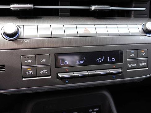 New 2026 Hyundai Kona SEL Sport AWD/4WD image 19
