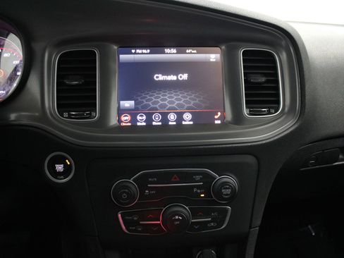 Used 2023 Dodge Charger SXT RWD image 31