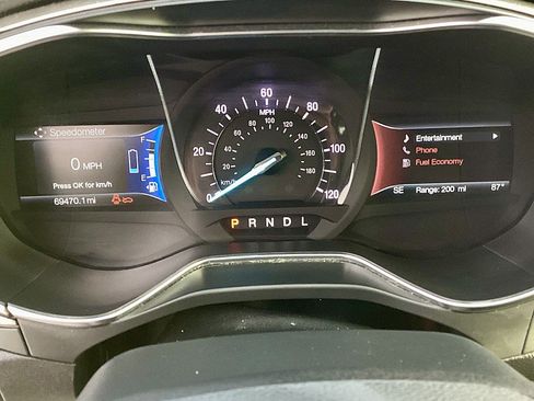 Used 2018 Ford Fusion Energi SE image 12
