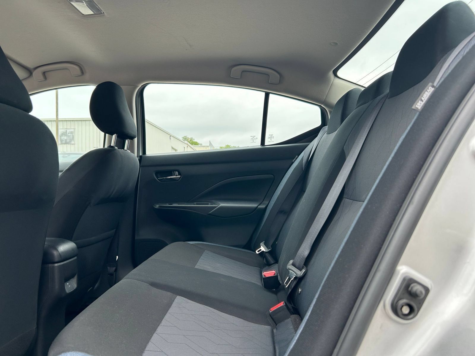 Used 2025 Nissan Versa SV FWD image 20