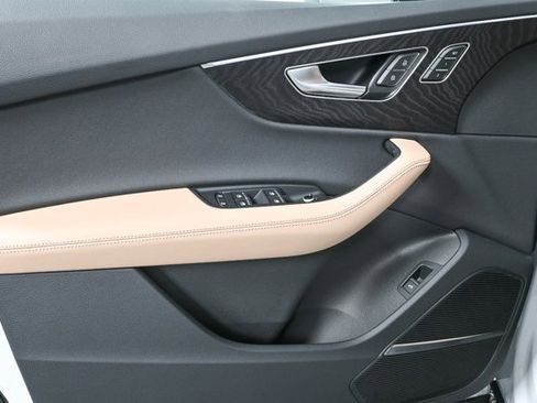 New 2025 Audi Q7 3.0T Premium Plus image 6