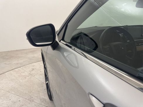 Used 2023 Mitsubishi Outlander SEL FWD image 19