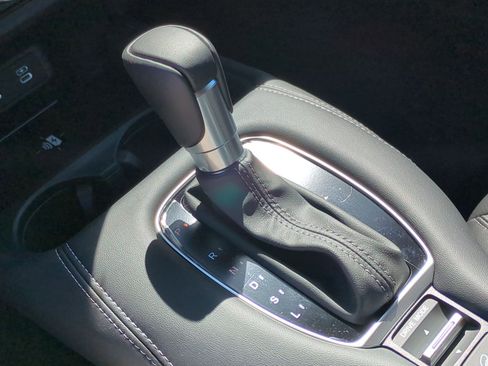 New 2026 Honda HR-V EX-L image 14