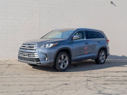 Used 2019 Toyota Highlander Limited Platinum