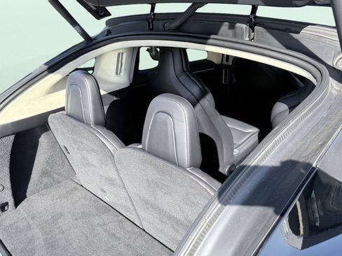 Used 2018 Tesla Model X P100D image 75