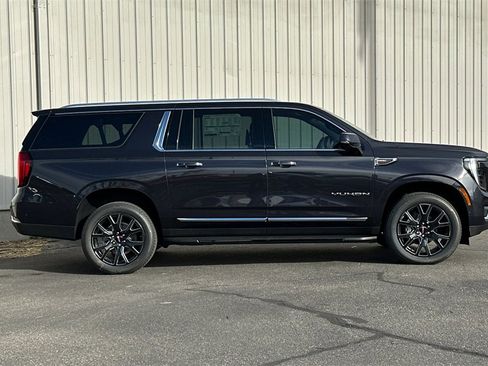 New 2026 GMC Yukon XL Elevation w/ Elevation Premium Package image 4