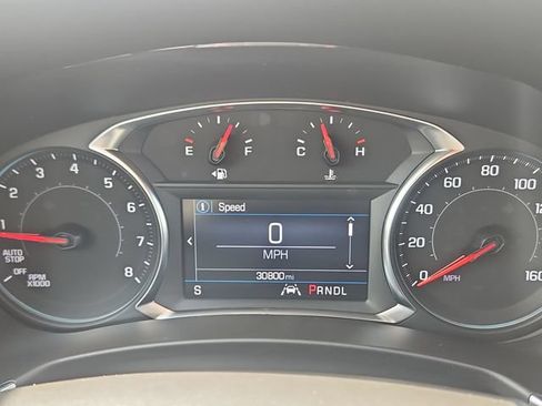 Used 2023 Chevrolet Equinox LT FWD image 16