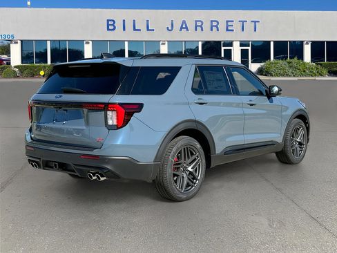 New 2026 Ford Explorer ST image 4