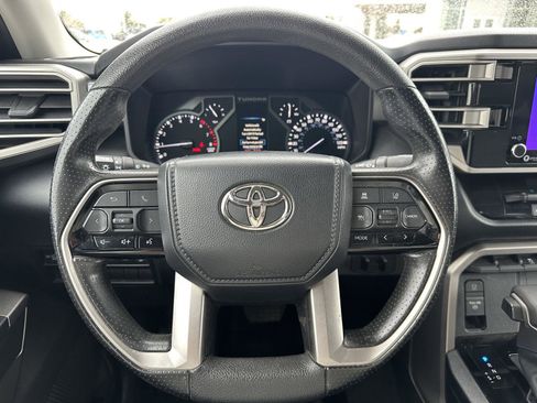 Used 2022 Toyota Tundra SR5 w/ Convenience Package image 28