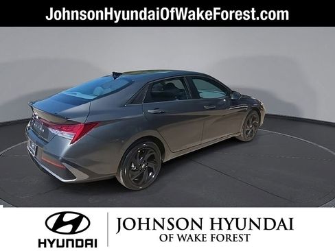 New 2026 Hyundai Elantra SEL Sport Premium FWD image 11