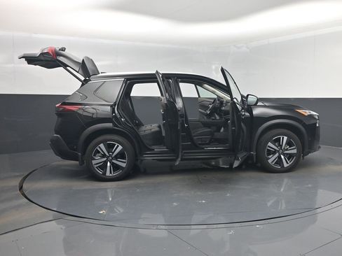 Used 2023 Nissan Rogue SL w/ SL Premium Package image 56