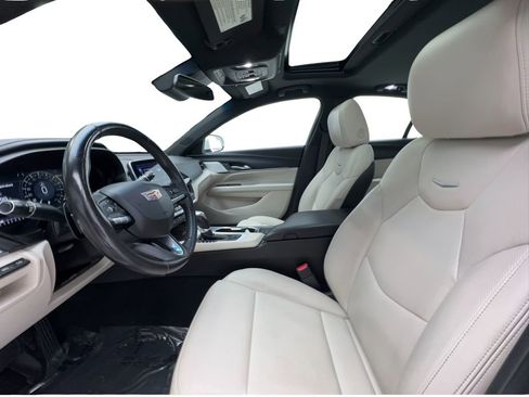 Used 2021 Cadillac CT4 Premium Luxury RWD image 20