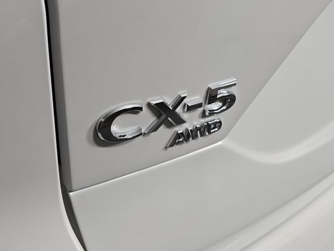 New 2025 MAZDA CX-5 AWD 2.5 S w/ Select Package image 25