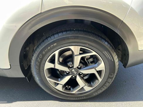Used 2020 Kia Sportage LX FWD image 73