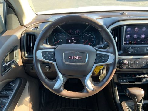 Used 2021 GMC Canyon Denali image 19