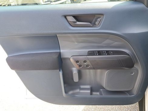 New 2025 Ford Maverick XL image 22