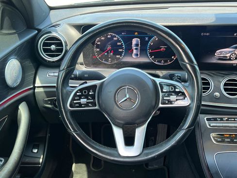 Used 2020 Mercedes-Benz E 350 Sedan image 24
