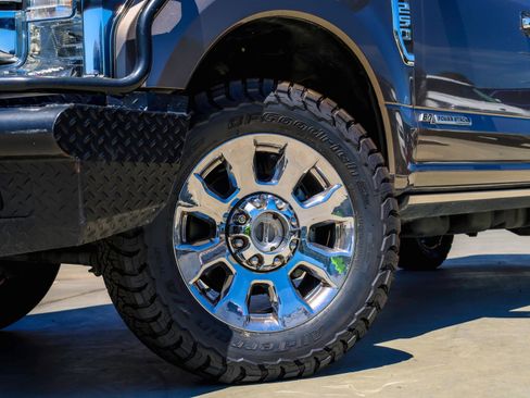 Used 2019 Ford F250 King Ranch AWD/4WD image 2