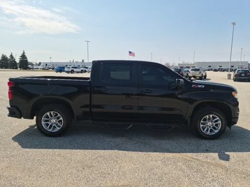 Used 2022 Chevrolet Silverado 1500 RST AWD/4WD image 4