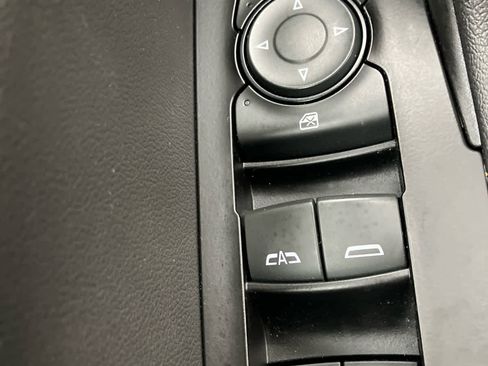 Used 2019 Chevrolet Blazer RS w/ Sun and Wheels Package image 13