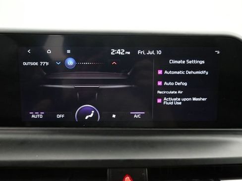 Used 2024 Kia Seltos EX AWD/4WD image 17