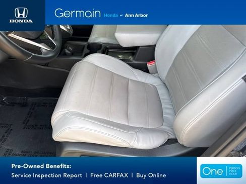 Used 2017 Honda CR-V Touring image 19