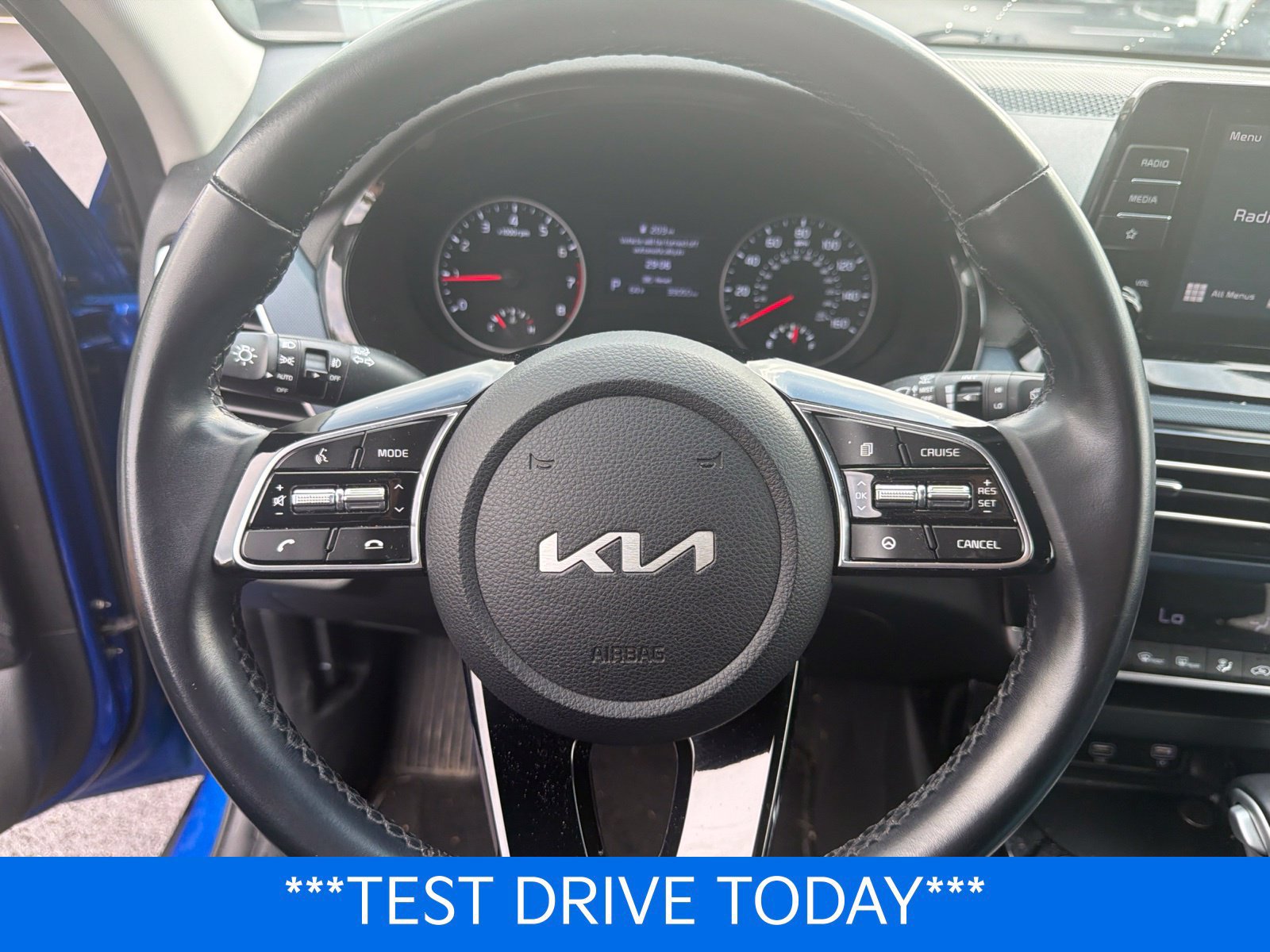 Used 2023 Kia Seltos S FWD image 12