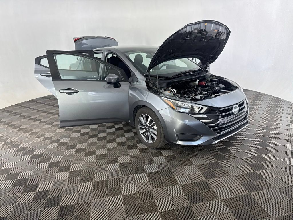 Used 2025 Nissan Versa SV FWD image 13