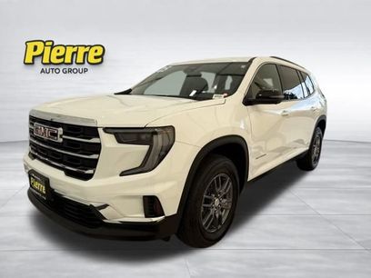 Used 2025 GMC Acadia Elevation