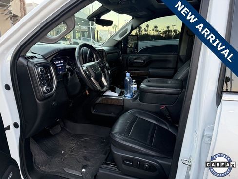 Used 2020 GMC Sierra 2500 Denali w/ Denali Ultimate Package image 4