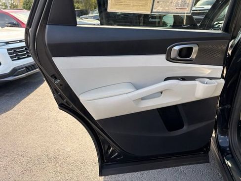 Used 2023 Kia Sorento S w/ Panoramic Sunroof Package FWD image 13