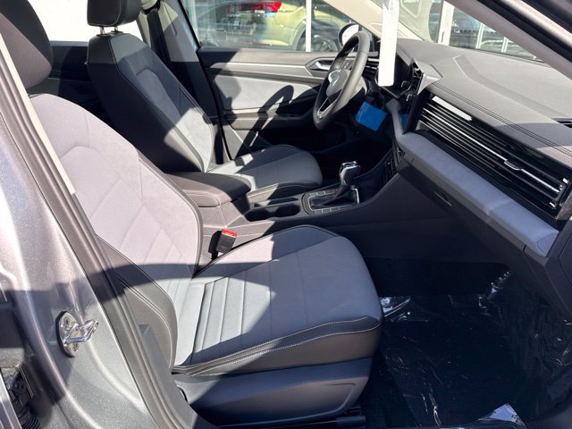 New 2027 Volkswagen Jetta SE FWD image 28